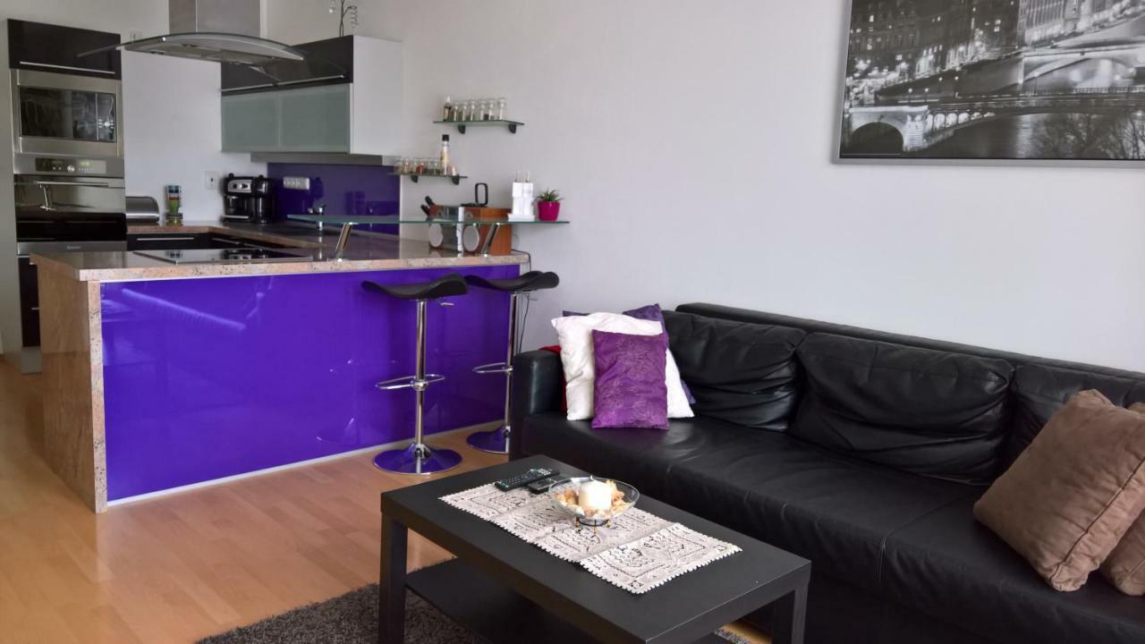 Apartman Zderadova Brno Exterior photo